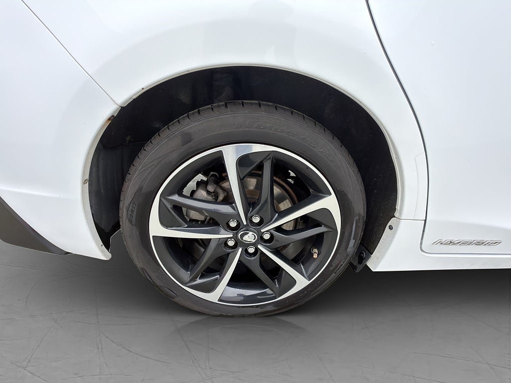 Vehicle Image 31