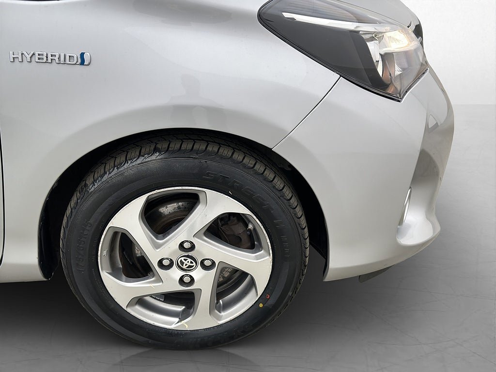 Vehicle Image 30