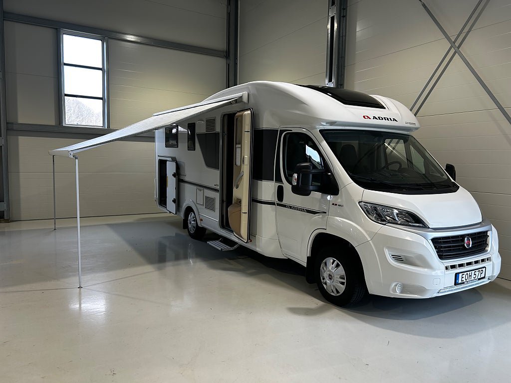 Vehicle Image 37