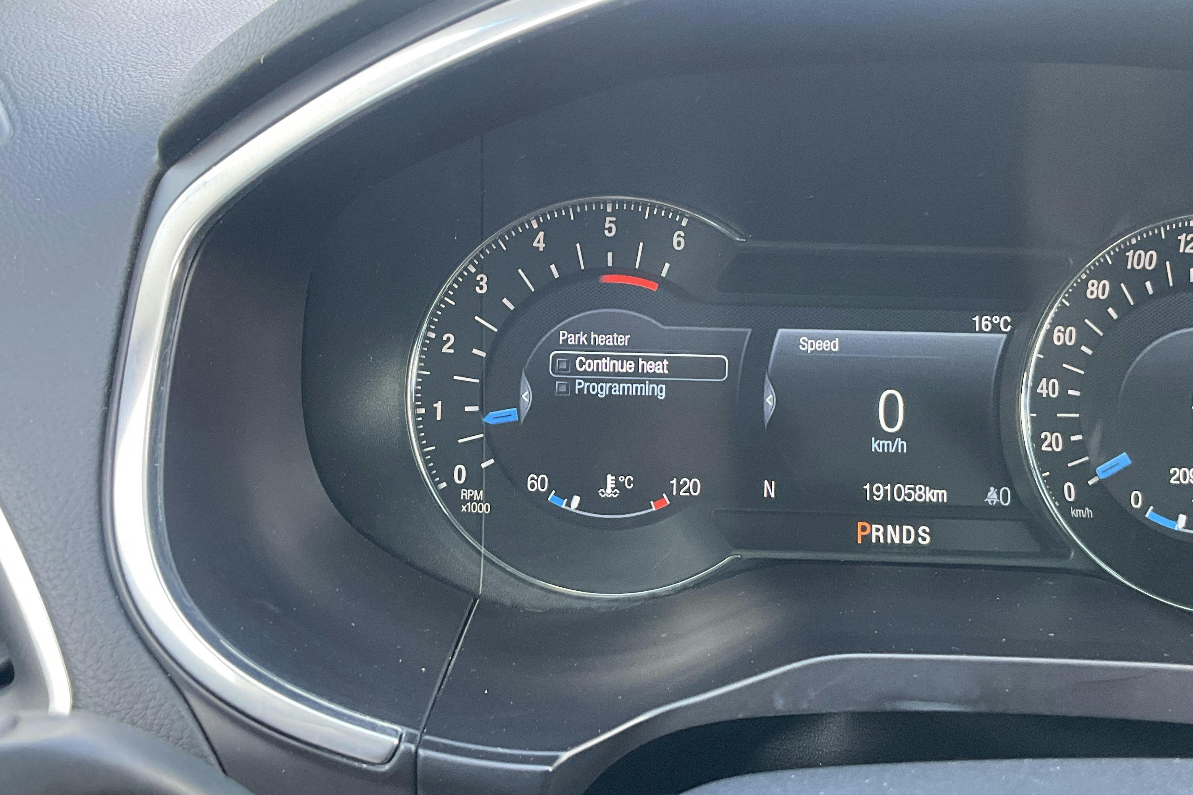 Vehicle Image 15