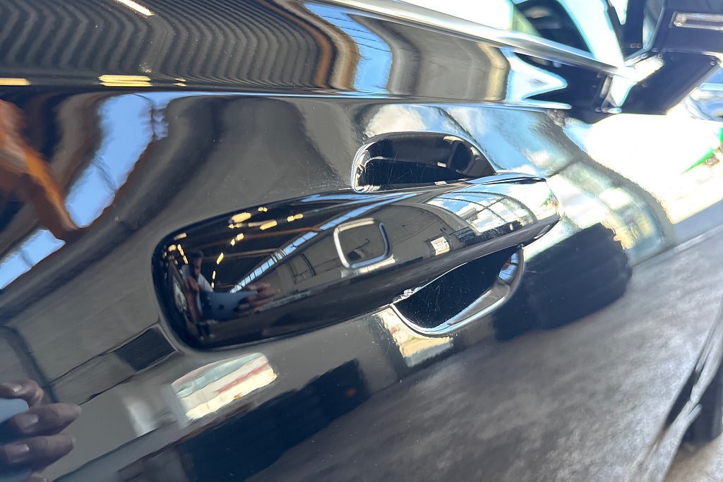 Vehicle Image 24
