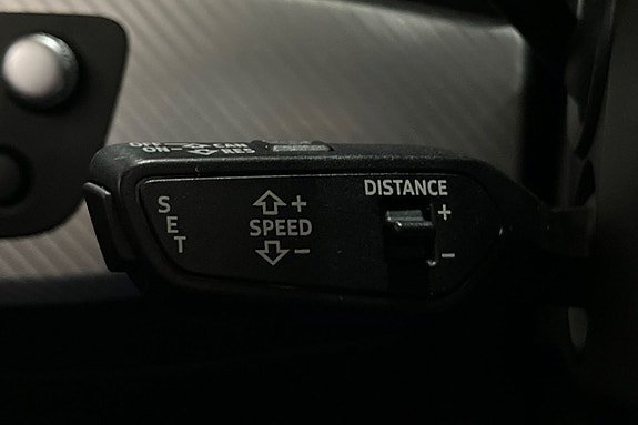 Vehicle Image 29