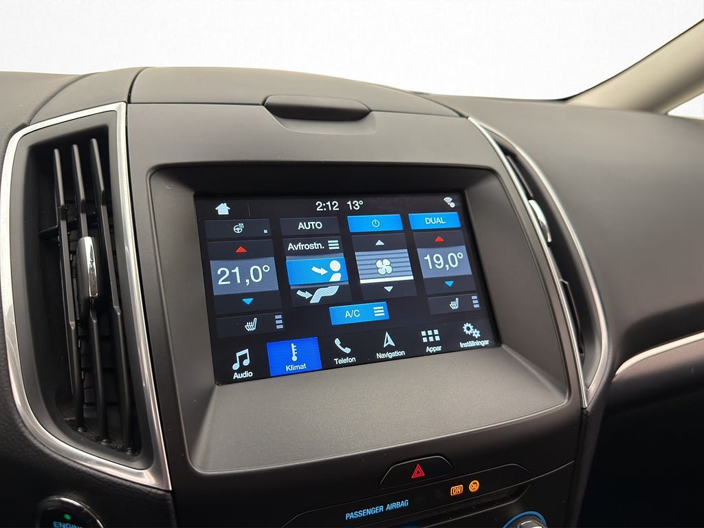 Vehicle Image 15