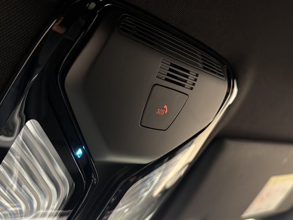 Vehicle Image 37
