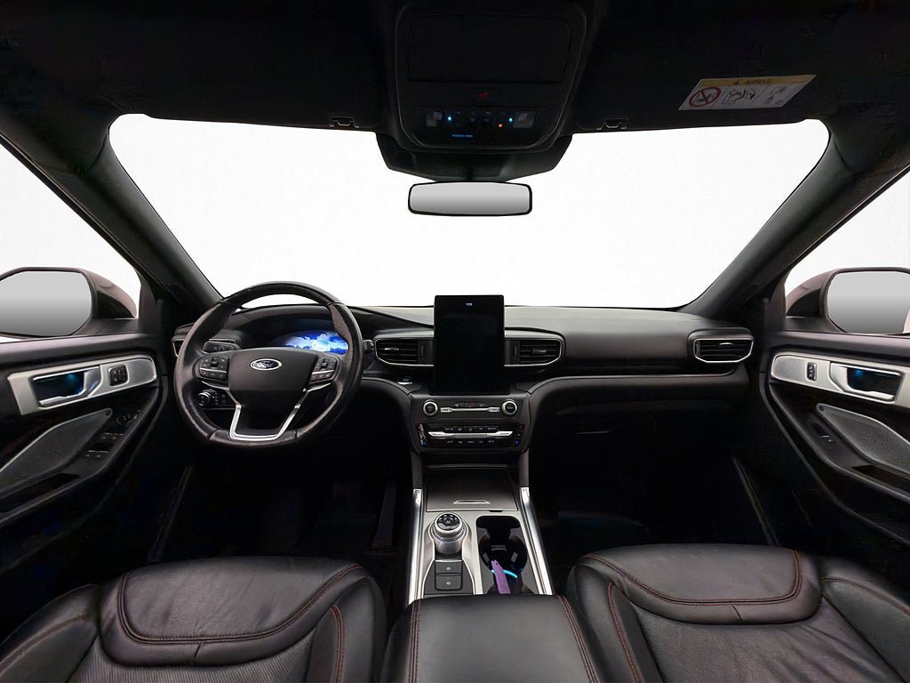 Vehicle Image 15