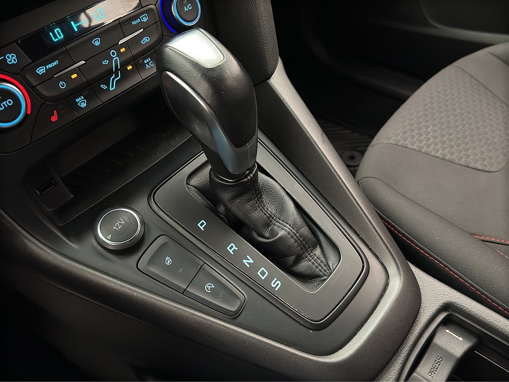 Vehicle Image 20