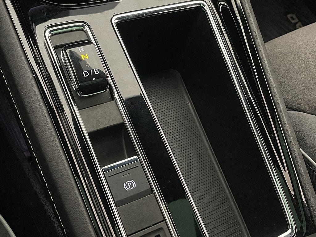 Vehicle Image 29
