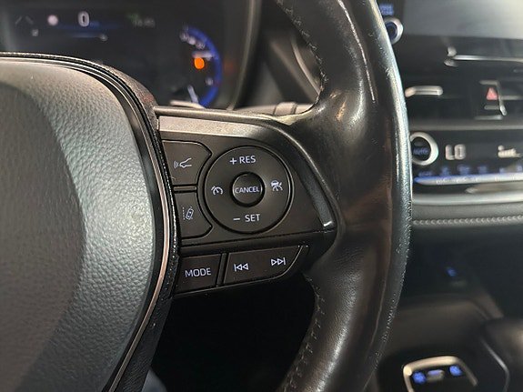 Vehicle Image 19
