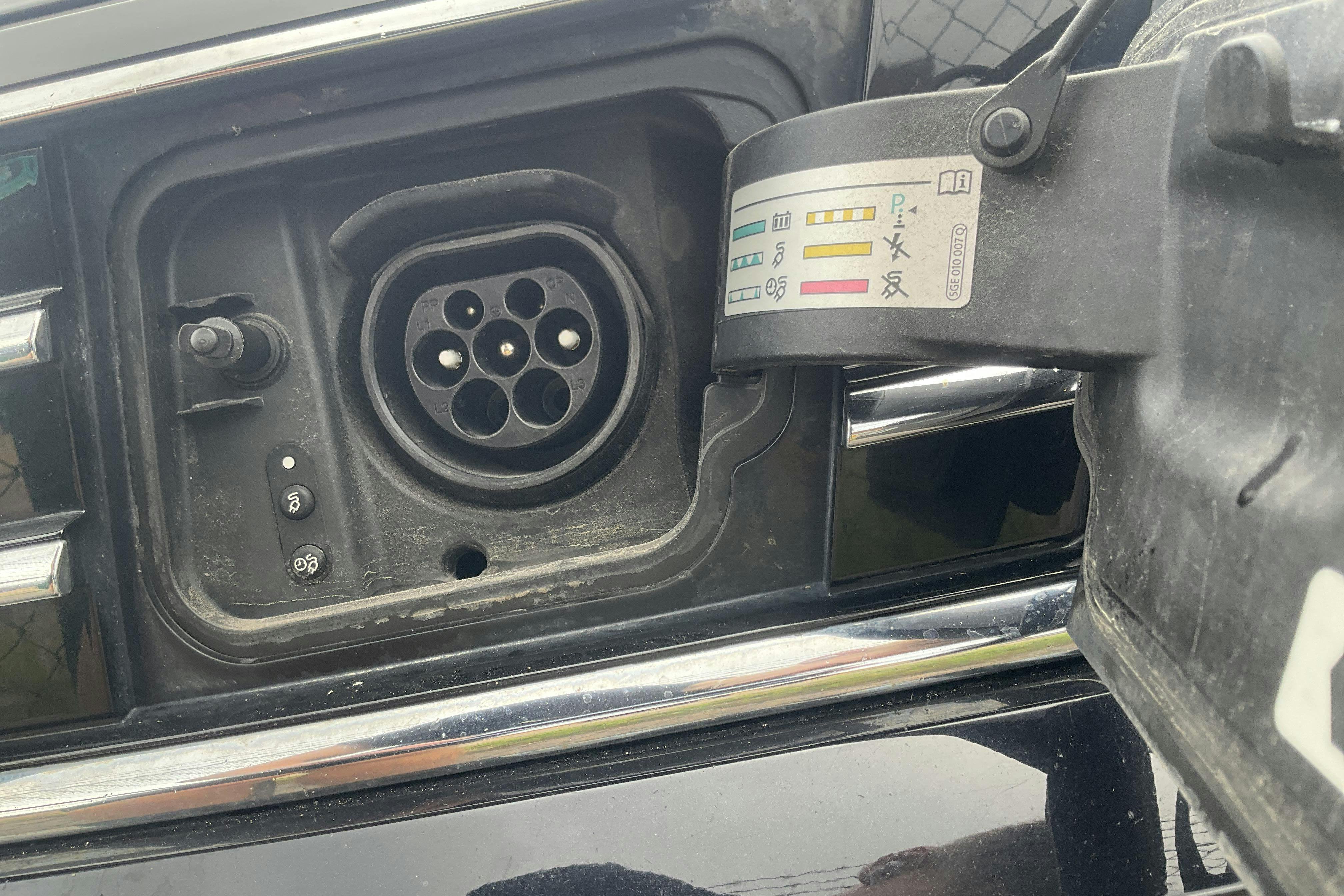 Vehicle Image 20