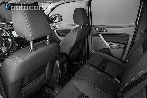 Vehicle Image 36