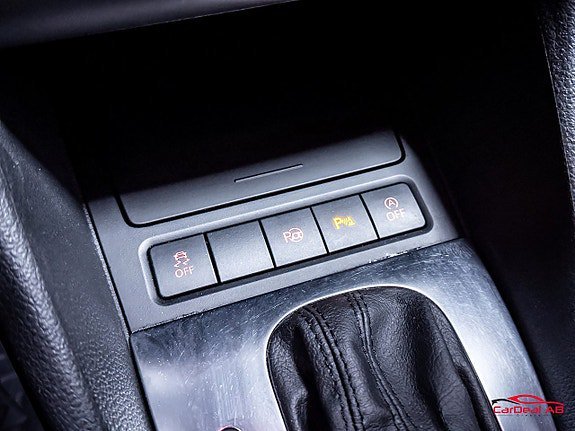 Vehicle Image 27
