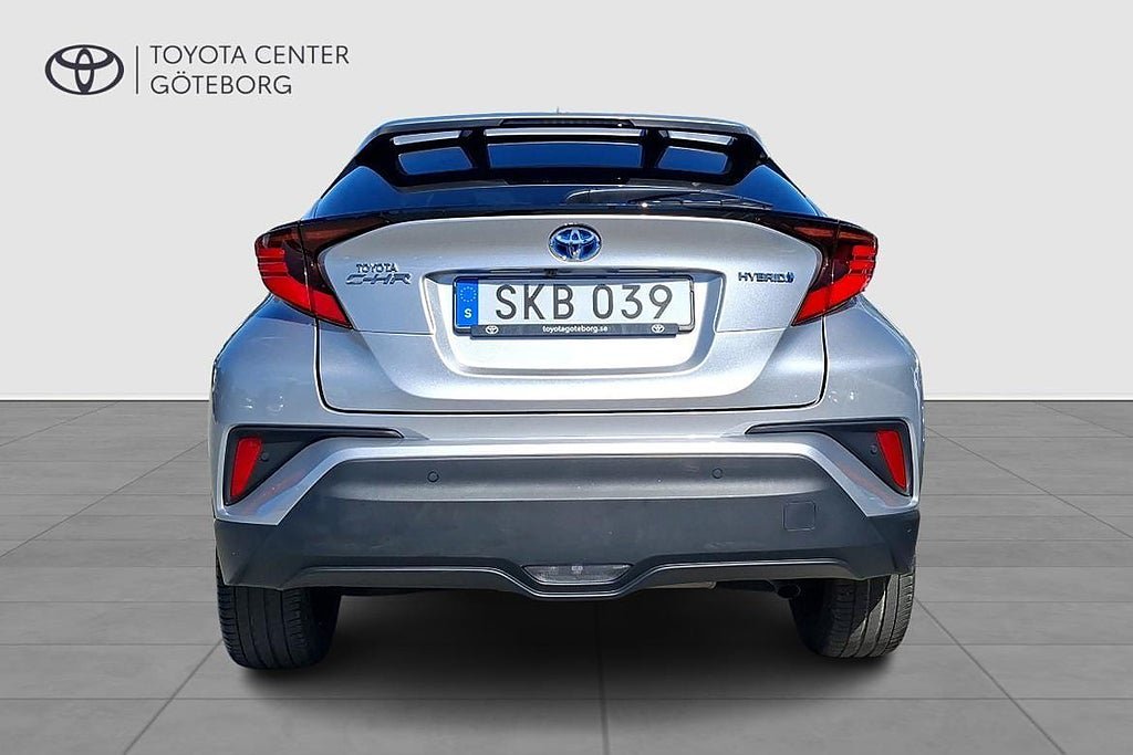 Vehicle Image 7