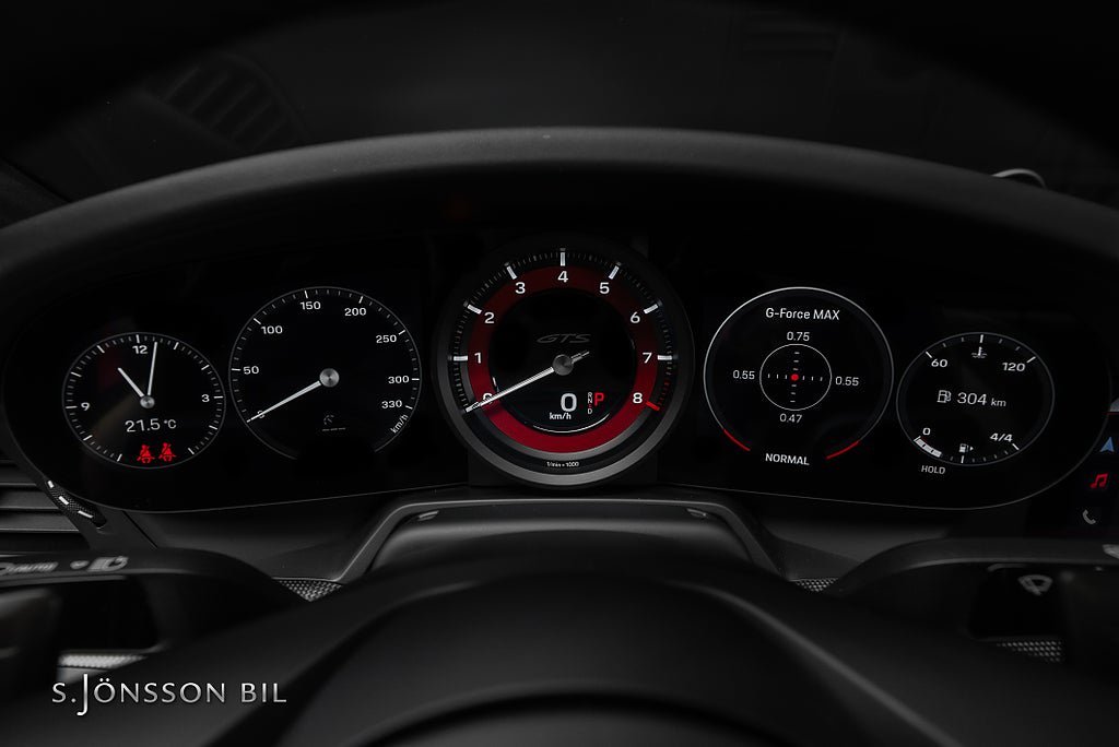 Vehicle Image 25