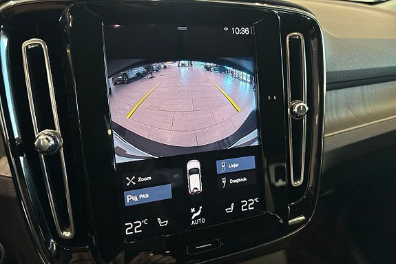 Vehicle Image 32