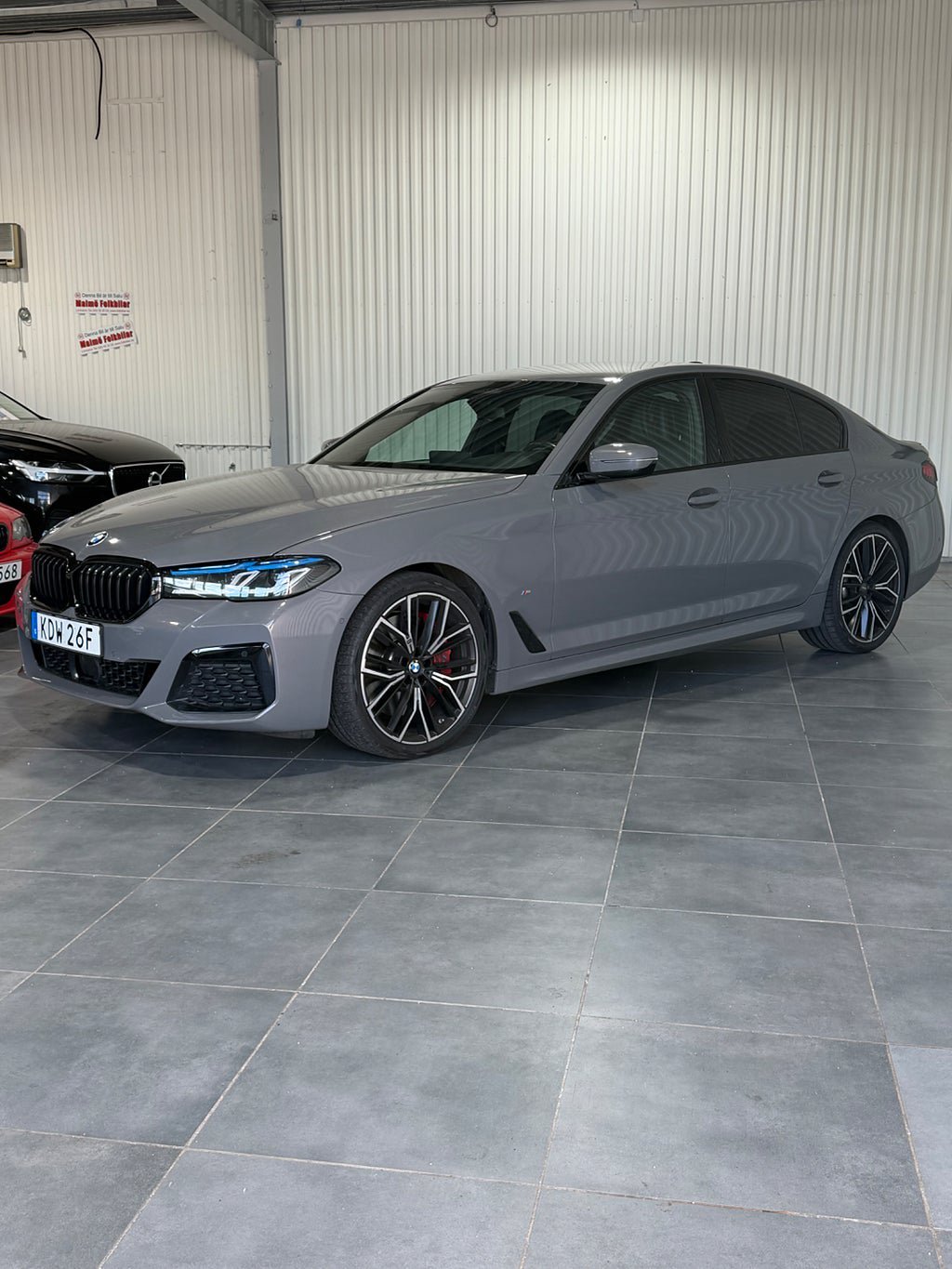 Vehicle Image 6