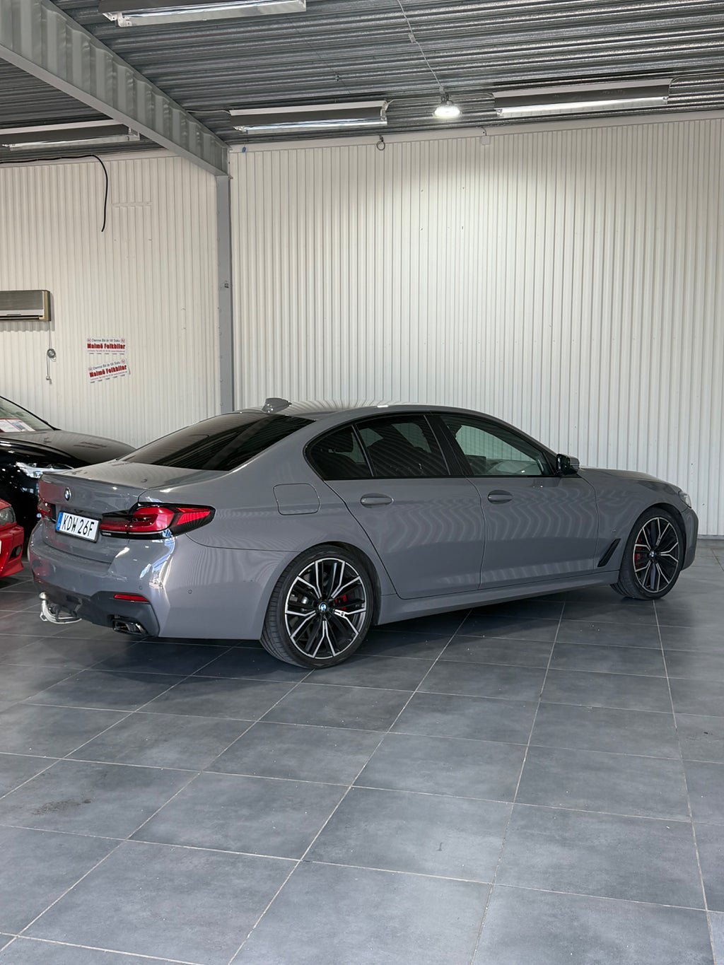 Vehicle Image 21