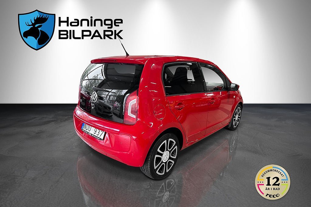 Vehicle Image 6