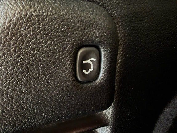 Vehicle Image 28