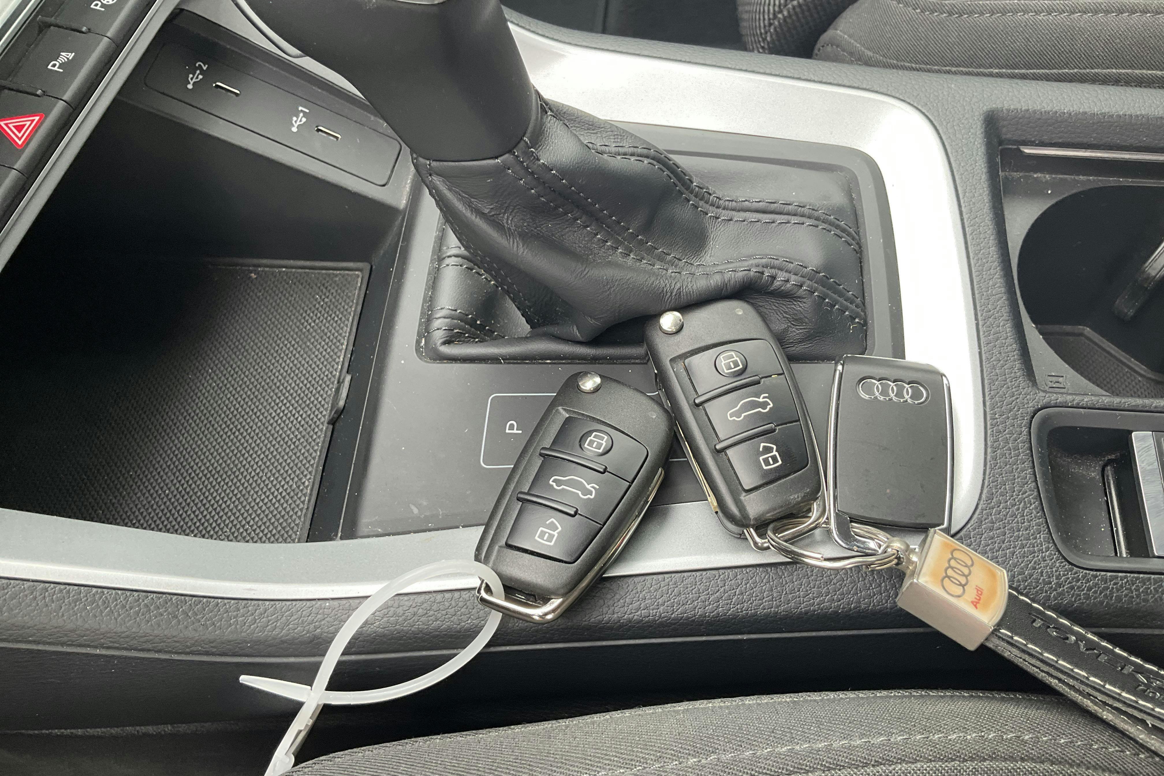 Vehicle Image 18