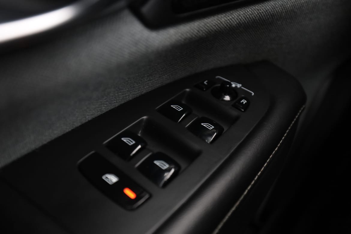 Vehicle Image 39