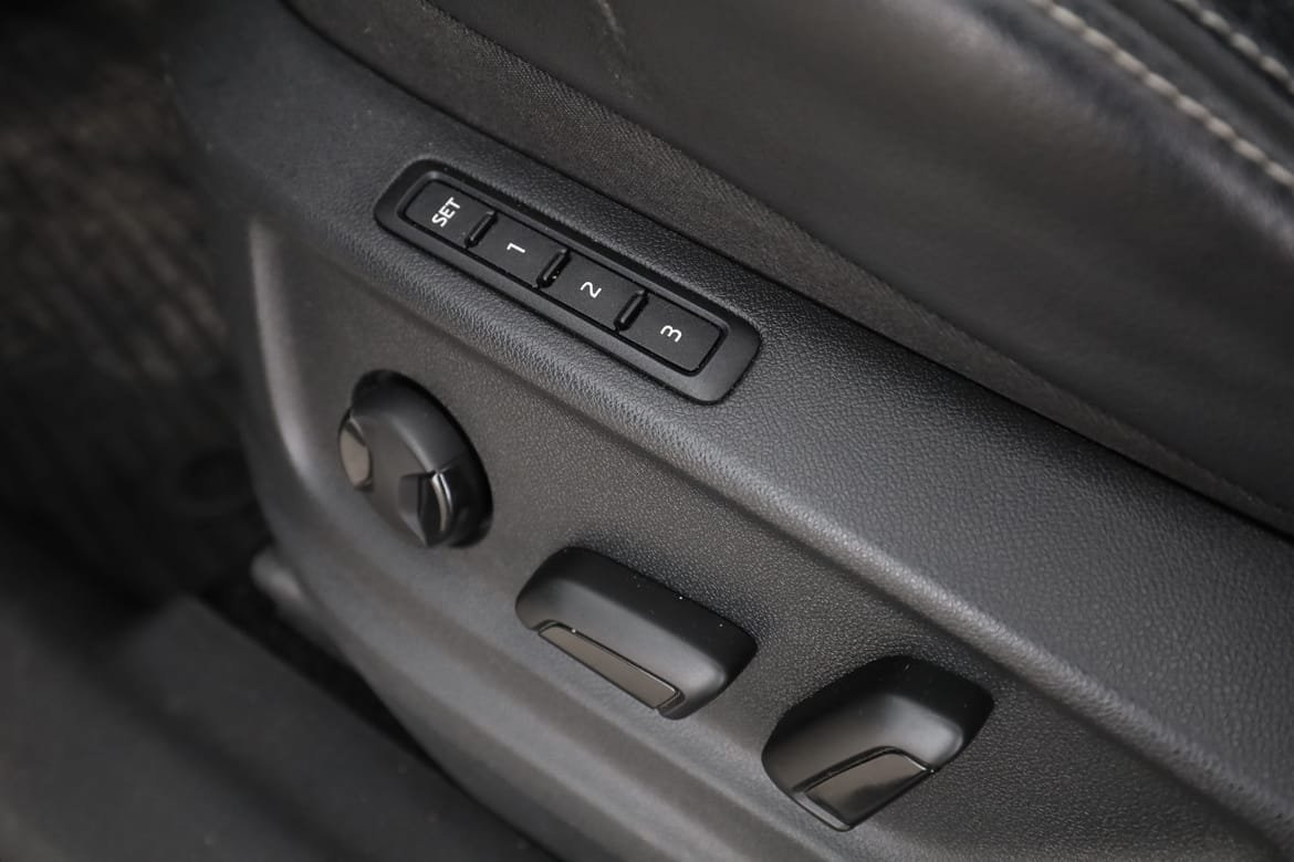 Vehicle Image 35