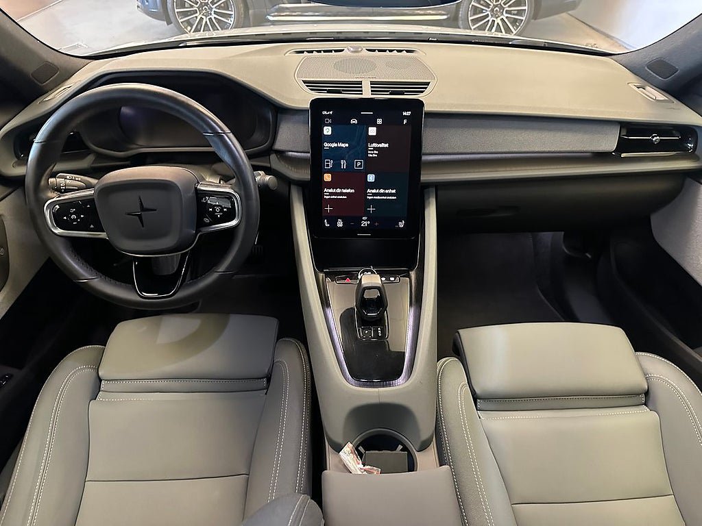 Vehicle Image 14