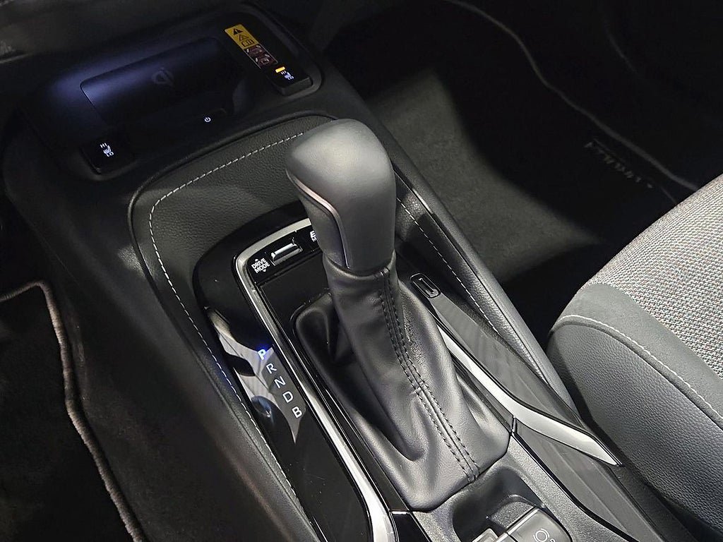 Vehicle Image 18