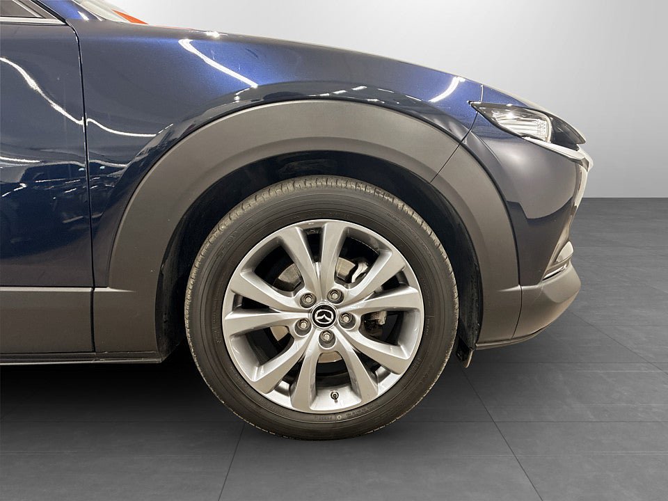 Vehicle Image 14