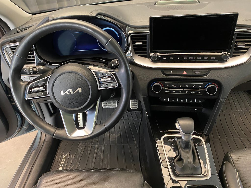 Vehicle Image 30