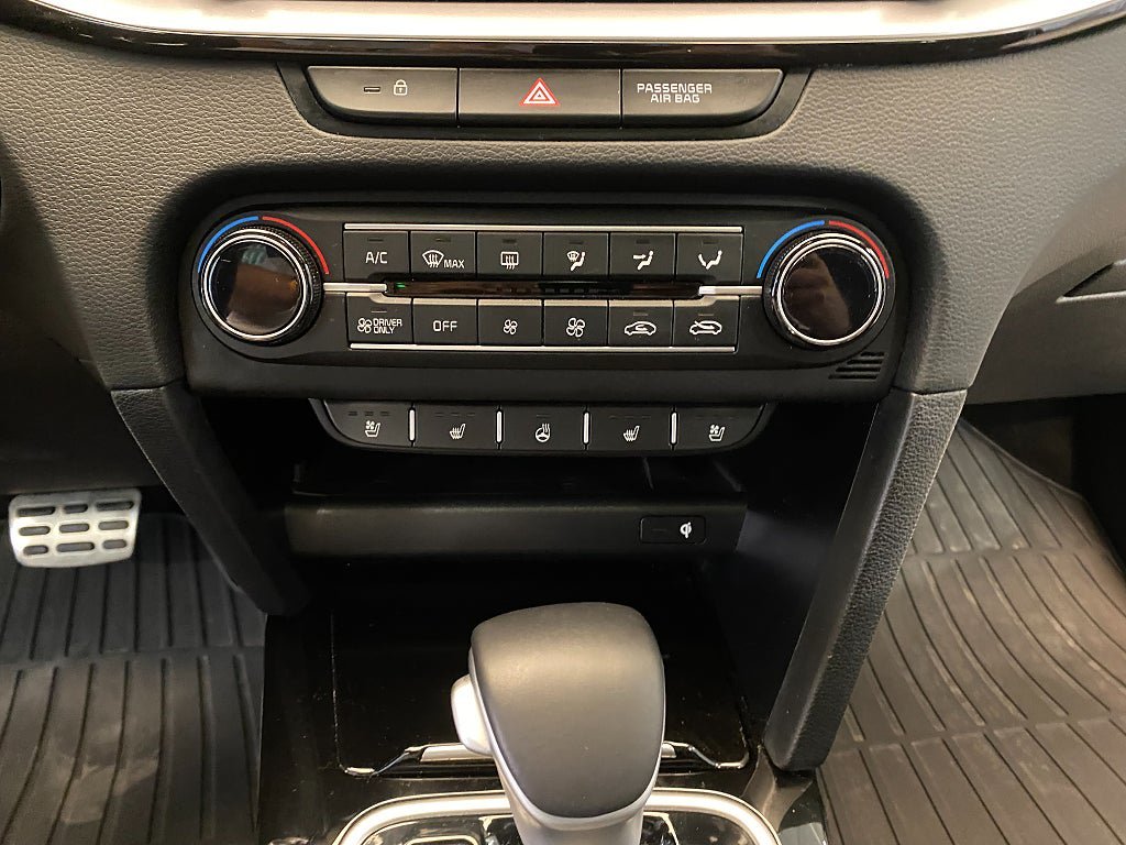 Vehicle Image 39