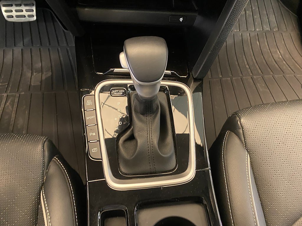 Vehicle Image 40