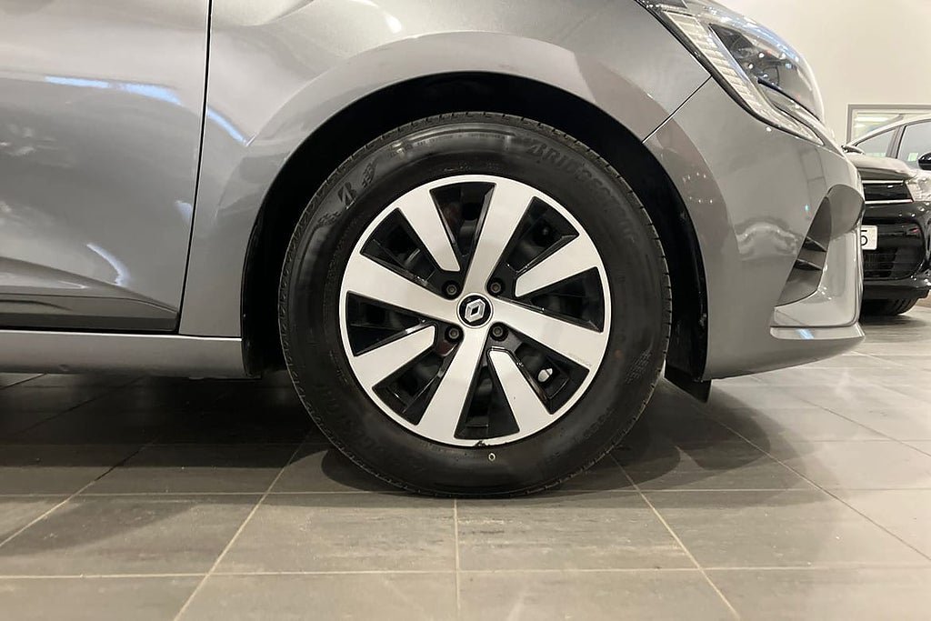 Vehicle Image 18