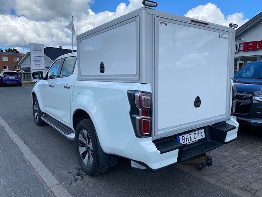 Vehicle Image 4