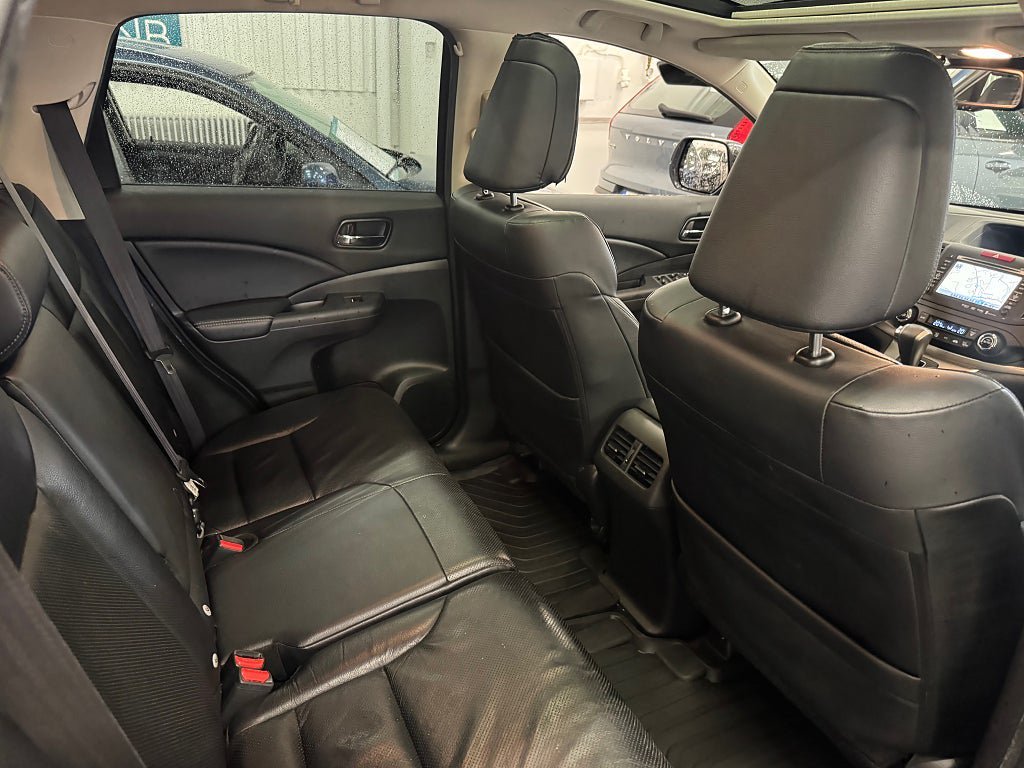 Vehicle Image 17