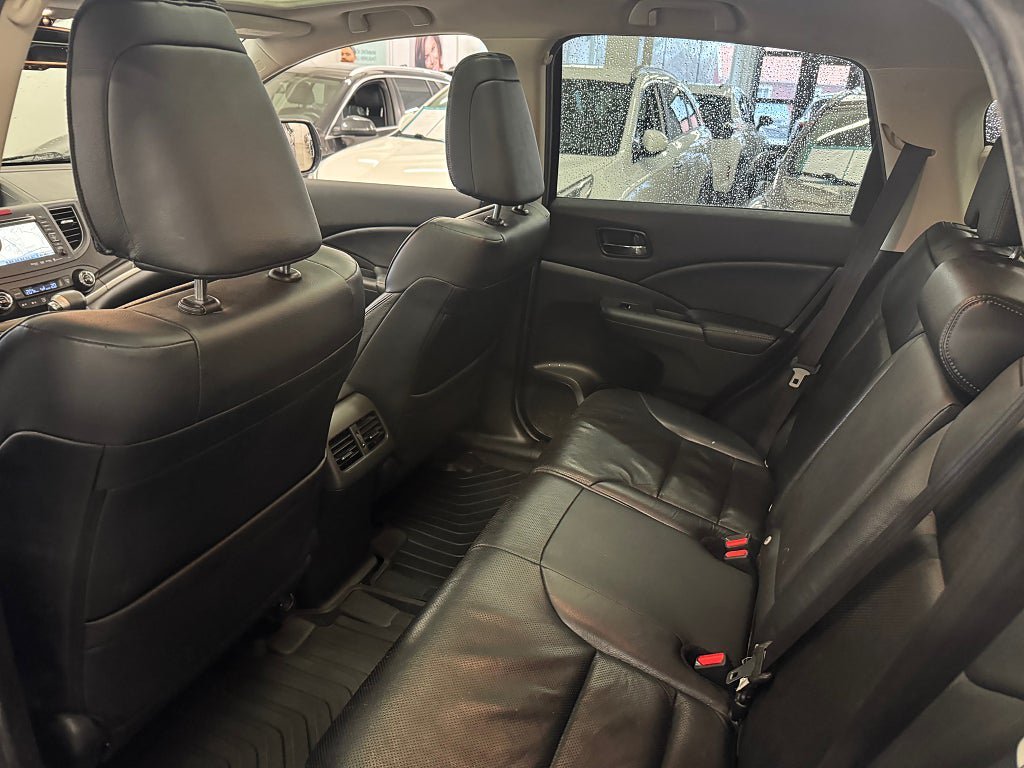 Vehicle Image 18