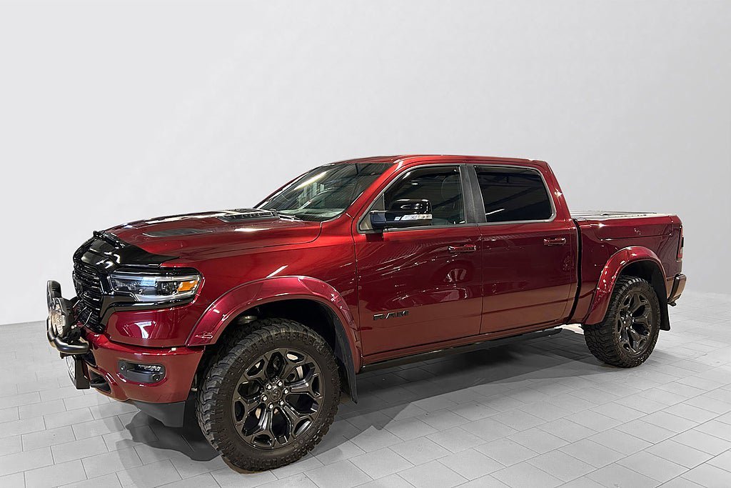 Vehicle Image 13