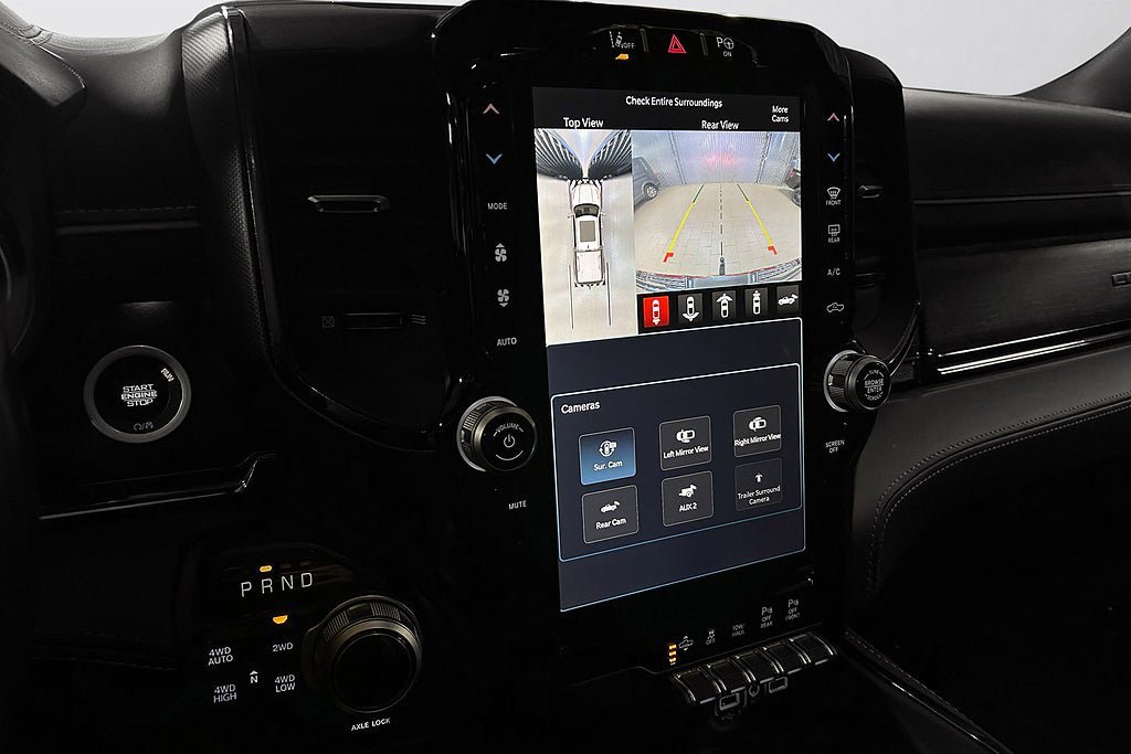 Vehicle Image 30