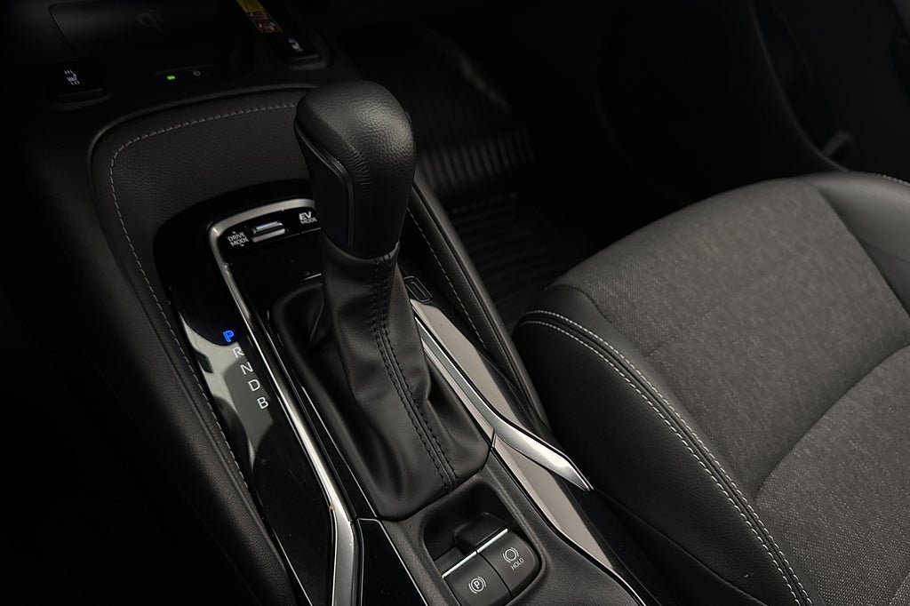 Vehicle Image 19