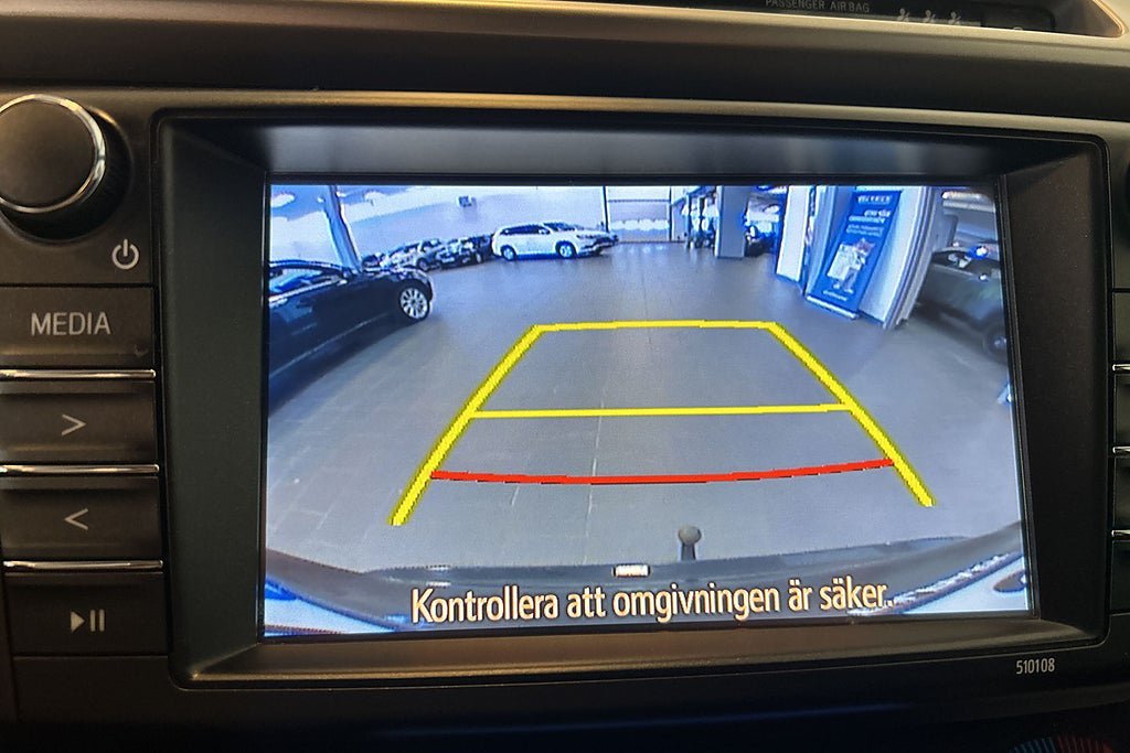 Vehicle Image 28