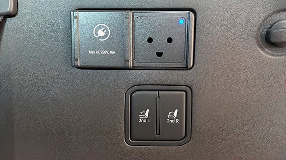 Vehicle Image 15