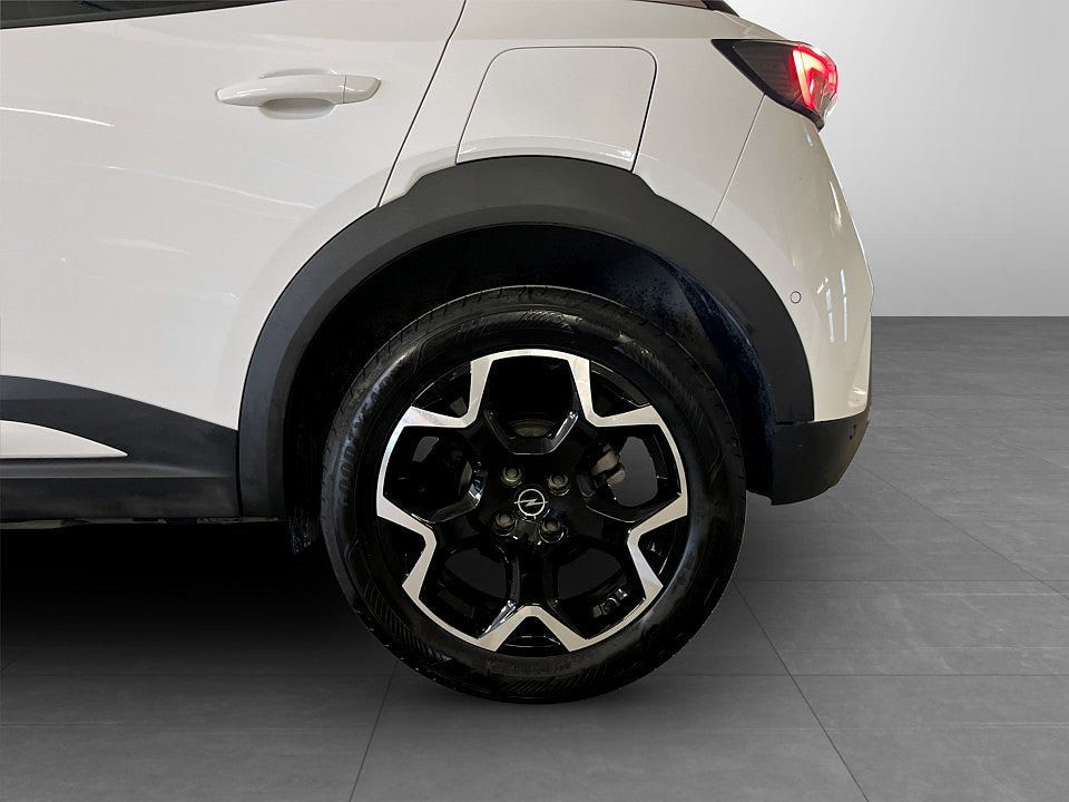 Vehicle Image 18
