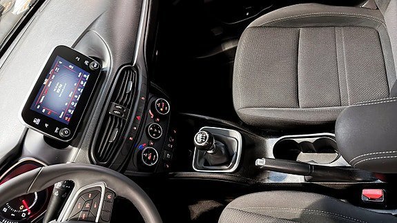 Vehicle Image 13
