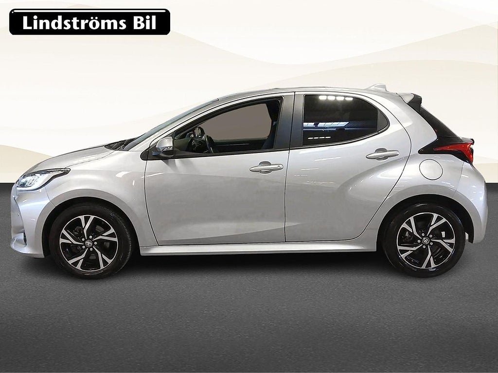 Vehicle Image 6