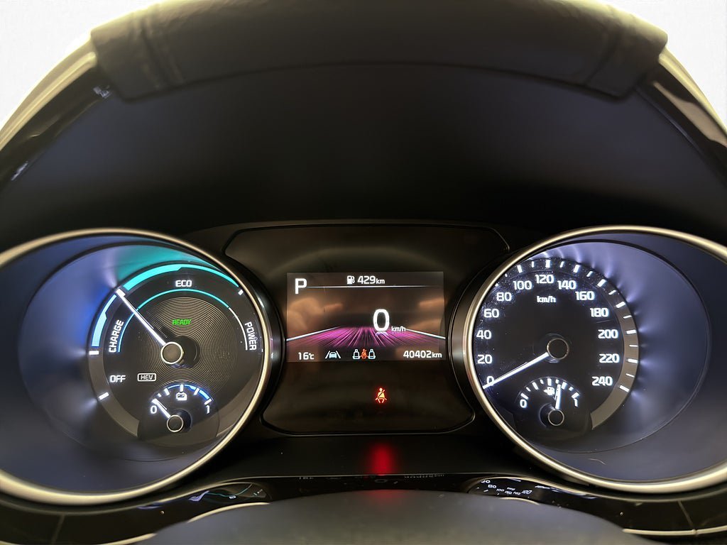 Vehicle Image 24