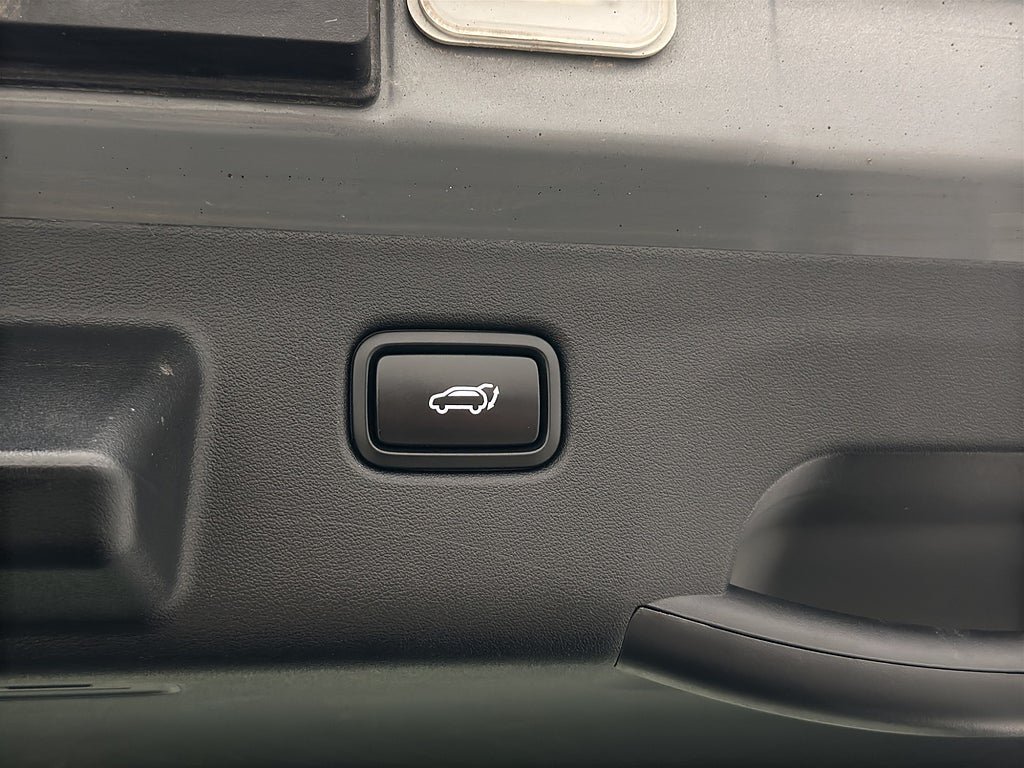 Vehicle Image 28