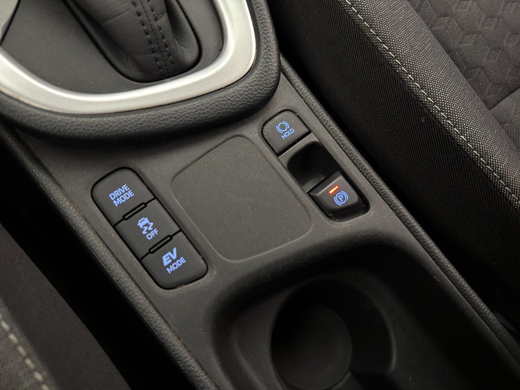 Vehicle Image 21