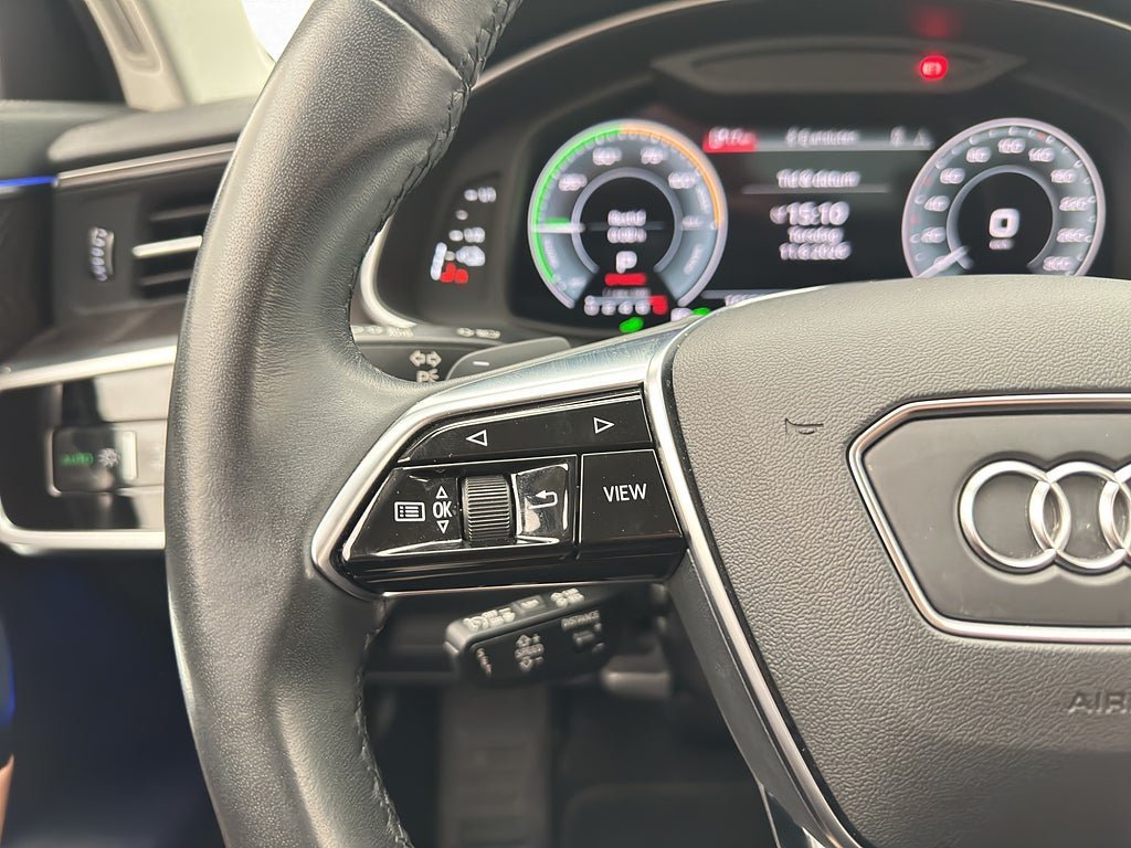 Vehicle Image 16