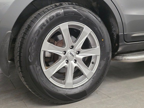 Vehicle Image 15