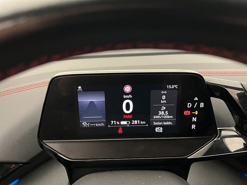 Vehicle Image 17