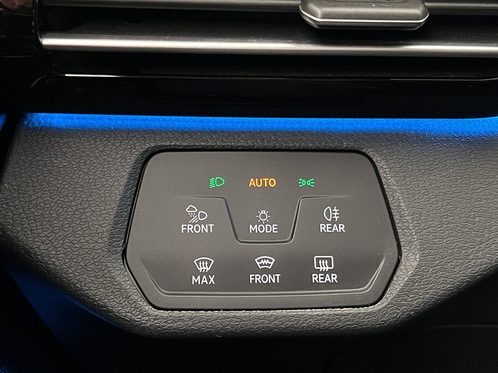 Vehicle Image 37